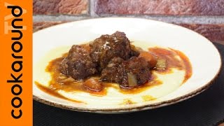 Agnello brasato al vino rosso  Video veloce [upl. by Ynned]