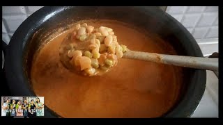 ಹಿತಿಕಿದ ಅವ್ರೇಕಾಯಿ ಸಾರು  How to make Avarekalu Sarusambar Traditional hyacinth beans curry recipe [upl. by Nalorac]