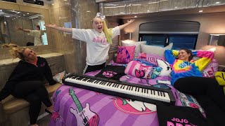 MY BUS TOUR  JoJo Siwa [upl. by Gine]