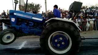 Tochan grewal da ford 3000 vs arjun [upl. by Aitetel893]