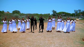 Kwaya ya Bony MwaitegeSayuni kwaya  TUNALINDWA Official Music Video [upl. by Cathleen]