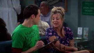 Sheldon consuela a Penny [upl. by Wiltsey]