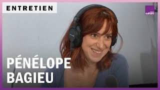 Pénélope Bagieu  quotIl faut se lever assez culottée et déterminée le matin quand on est une femmequot [upl. by Ahsilif]