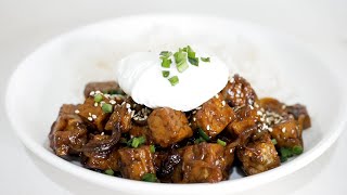 POACHED EGG amp EASY PROTEIN TERIYAKI TEMPEH RECIPE [upl. by Valdas]