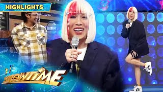 Vice shows off Ions gift to him  It’s Showtime [upl. by Amal]