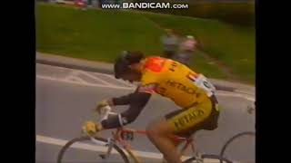 Claude Criquielion gagne sa seconde Flèche Wallonne en 1989 [upl. by Aneger585]