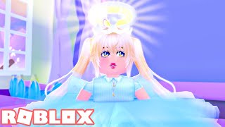 I GOT THE LIGHT HALO In Royale High Royale High Roleplay [upl. by Twila]