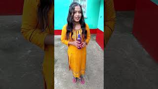 didi mujhe bag aur lunch box de dotrending funny shorts [upl. by Yerffe224]