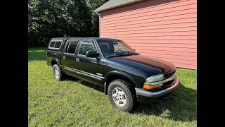 2001 Chevy S10 FourDoor Pickup up for Auction [upl. by Cohlier]