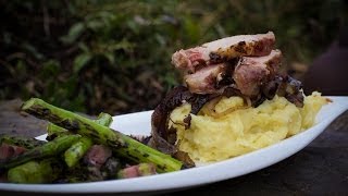 Folge17  Mangalica Rückensteak an grünem Spargel Deutsches BBQ und GrillRezept [upl. by Adnilim]