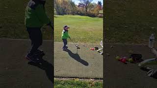 2 year old golfer golf drivechipandputt littlelinksters abc espn tigerwoods [upl. by Aljan]