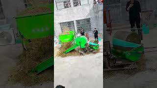 Silage baler random stacking can be used regardless of the environmentWA86 19939724755 [upl. by Odlaw]