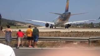 SKIATHOS AIRPORT GREECE JET BLAST THOMAS COOK [upl. by Pownall]