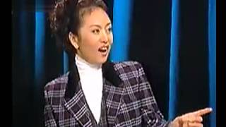 彭丽媛 1999年访谈 Chinas First Lady Peng Liyuan 1999 [upl. by Stetson]