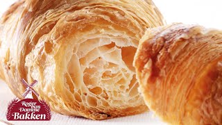 Franse roombotercroissants  Roger van Damme Bakken [upl. by Bornie]