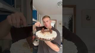 Kinder Bueno Torte selber machen😍🚨 kinderbueno kuchen rezept [upl. by Eberly]