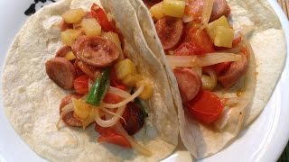 El sabor de Sabi tacos de salchipapas [upl. by Alejandro]