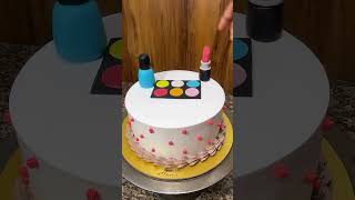 Fondant cake ki video cake ki video cake banane ka tarika Naeem breaking tips caroncakes [upl. by Frank]