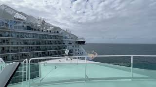 Horn Battle at CocoCay with Mariner and Harmony of the Seas hornbattle royalcaribbean cruiseship [upl. by Maxy704]