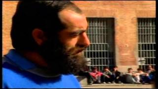 DOCUMENTAL  Carabanchel La Otra Orilla 1987 1ª Parte [upl. by Ayekahs]