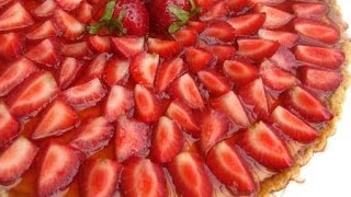 CROSTATA DI FRAGOLE CON CREMA PASTICCERA [upl. by Roxi400]