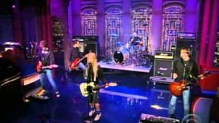 Avril Lavigne  My Happy Ending  Live at Late Show Letterman 09092004 [upl. by Catlaina]