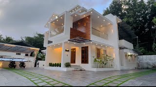 കണ്ടാലും കണ്ടാലും കൊതി തീരാത്ത വീട്65 lakhsincluding interior2500 sqfthome tour Malayalam [upl. by Rodge627]