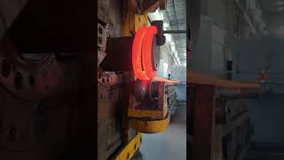 Vibrating screen spring production [upl. by Emearg]