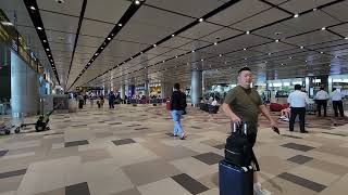 ARRIVING IN CHANGI INTERNATIONAL AIRPORT 🛫 SINGAPORE 🇸🇬 😊 😍😀 ❤️👌 [upl. by Kingsley422]