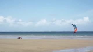 Voile tractée sur les plages du Calvados [upl. by Sifan]