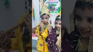 Jug jug juve ri Yashoda maiya tero lalna🙏🦚radha janmashtami shortvideos trending [upl. by Harmaning]