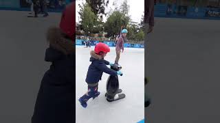 📍PATINAÇÃO NO GELO PatinaçãoNoGelo PatinaçãoNoChile ChileComCriança [upl. by Nnayrrehs]