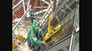 Verglasung Glasdach Westtribüne Stadion Kaiserslauternwmv [upl. by Eldon3]