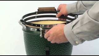 Assembly Big Green Egg Mini [upl. by Olraced]