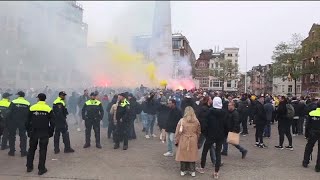 Manifestazioni vietate ad Amsterdam dopo gli attacchi antisemiti ai tifosi israeliani [upl. by Ail]