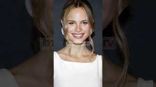 Halston Sage [upl. by Behlau]