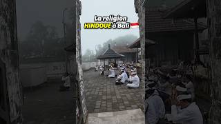 La religion INDOUE à Bali 🇮🇩 bali hindouisme lempuyang [upl. by Oijile]