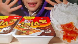 ASMR 생 상추🥬를 곁들인 팔도시락 amp 라이스칩 먹방 Paldo Doshirak Ramen amp ricepaper chips [upl. by Quintie64]