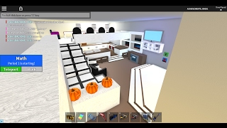 Roblox Highschool  Housetour [upl. by Sara-Ann730]