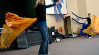 Worship flag dance  Helen amp SarahLynn 旌旗敬拜 舞旗 [upl. by Ikceb]