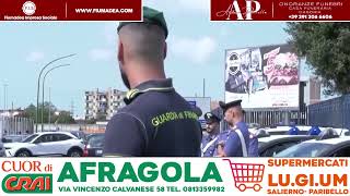 Ottaviano provincia di Napoli 18enne scavalca muro caserma carabinieri e accoltella militare [upl. by Assedo]