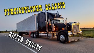 Freightliner Classic  Rifer Utility [upl. by Nerte]