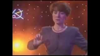 Theremin Lydia Kavina plays Claire de Lune [upl. by Ebneter]