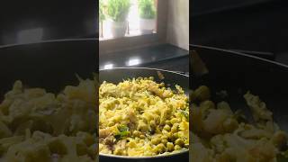 കോഴിക്കോട് ബീച്ചിൽ കിട്ടുന്ന ഗ്രീൻപീസ് മസാല😋greenpeas [upl. by Ignaz113]