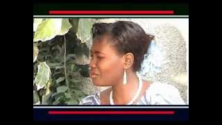 Osinga Video  Betty Muwanguzi  Ugandan Music [upl. by Wootan]