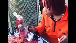 Trippie Redd troll 6ix9ine au sujet de ses ventes dalbums… TRADUCTION [upl. by Yarb577]