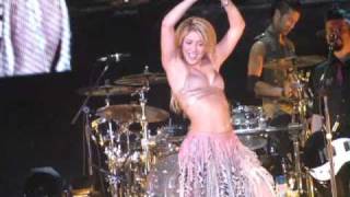 shakira  hips dont lie live in Italy 2011 [upl. by Mcbride]