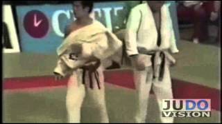 JUDO 1979 World Championships Ezio Gamba ITA  Kyoto Katsuki JPN [upl. by Stoops]