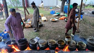 kashmiri wazwaan  prepration of wazwaan  kashmiri wedding food  kashmiri Street food [upl. by Anisamoht283]