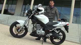 Essai Daelim Roadwin 125 [upl. by Ian]